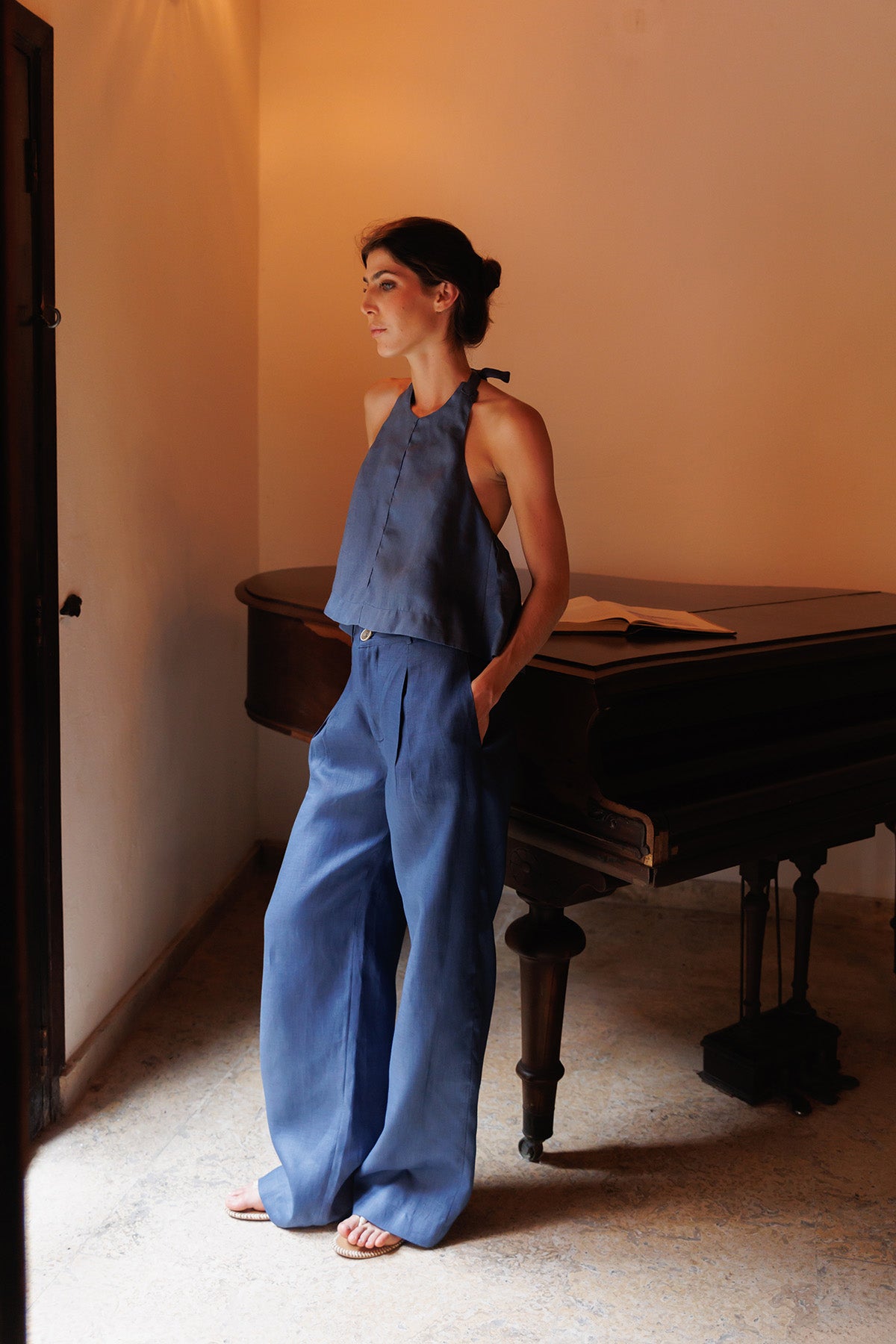 CLASSIC HIGH RISE PANTS